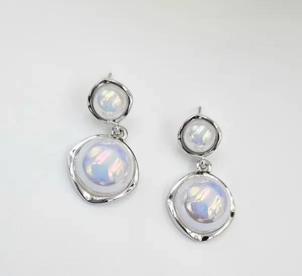 Elegant_Double_Pearl_Drop_Earrings_for_Women_|_Minimalist_Designer_Pearl_Dangle_Earrings_|_Daily_Wear_Jewelry