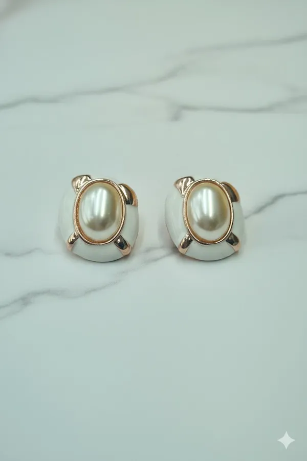 Elegant_Crystal_studs_Earrings_comfort_for_every_day_in_various_color_Crystal_Crystal_Stud_Earring