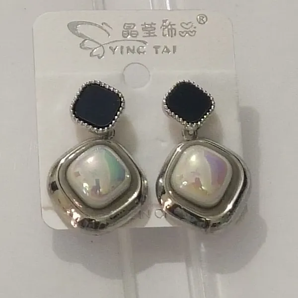 Silver_Geometric_Pearl_Drop_Earrings_for_Women_|_Black_Stud_Designer_Earrings_|_Trendy_Fashion_Jewelry