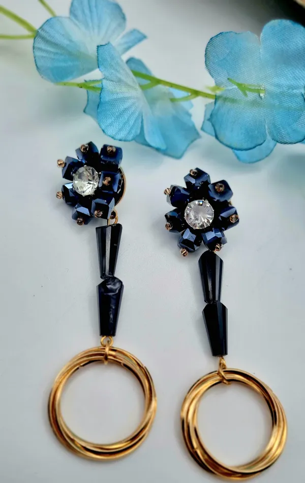Statement_Earrings_Crystal,_Glass_Drops_&_Danglers_Crystal_Crystal,_Brass,_Glass_Drops_&_Danglers,_Hoop_Earring,_Earring_Set