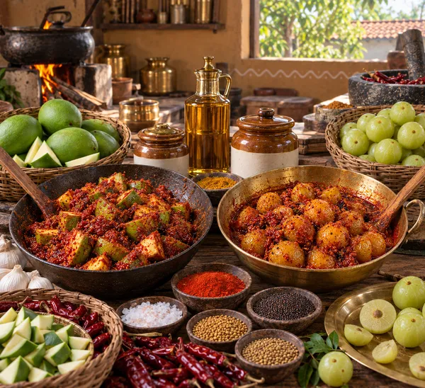 Combo_of_250gm_Homemade_Amla_and_Mango_Pickle_using_Woodpressed_Oil