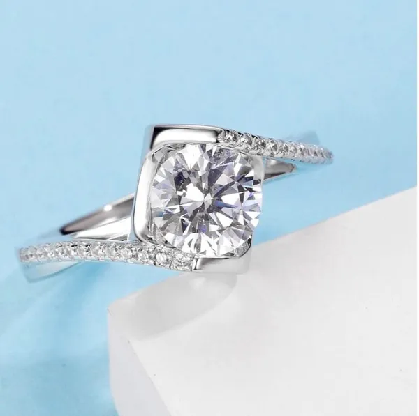 925_Sterling_Silver_Cubic_Zirconia_Ring_for_Women
