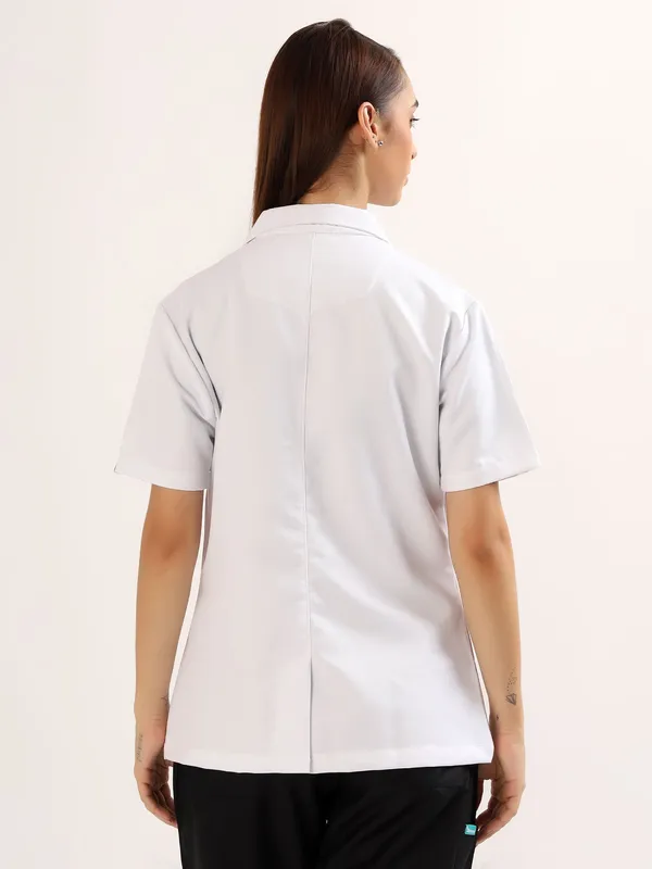 Balomel_Go_|_Hidden_Pockets_|_Ultra_Soft_|_Short_Lab_Coat_For_Women