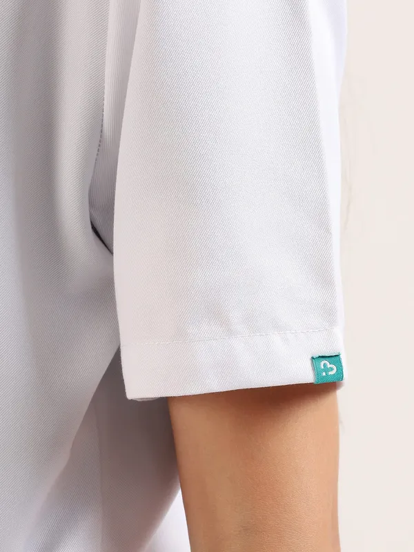 Balomel_Go_|_Hidden_Pockets_|_Ultra_Soft_|_Short_Lab_Coat_For_Women