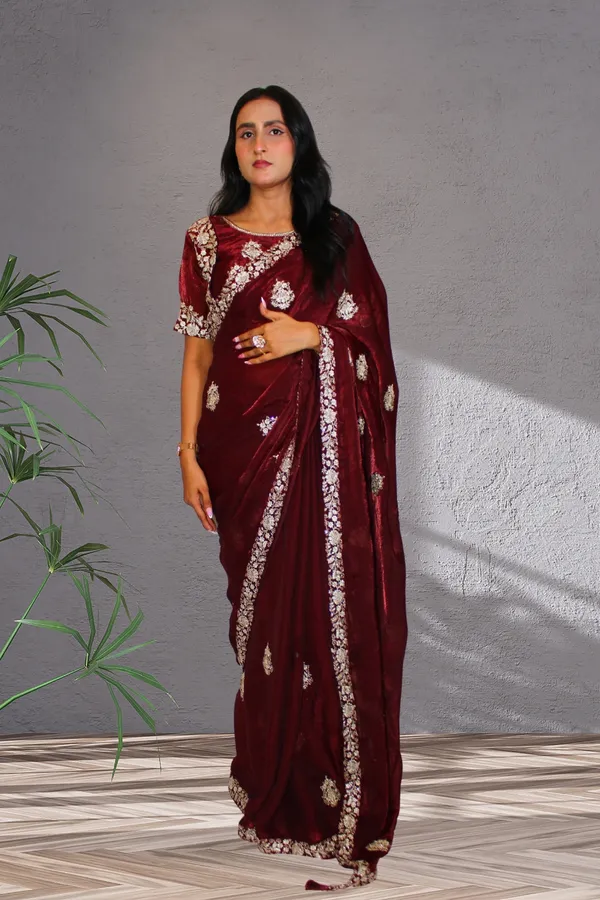 Maroon_Saree_With_Stitched_Blouse_For_Women