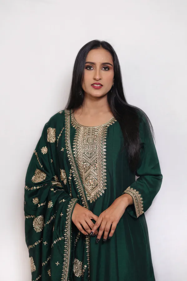 Bottle_Green_Embroidered_Chinon_Anarkali_Suit_With_Dupatta_and_Padded_Bust