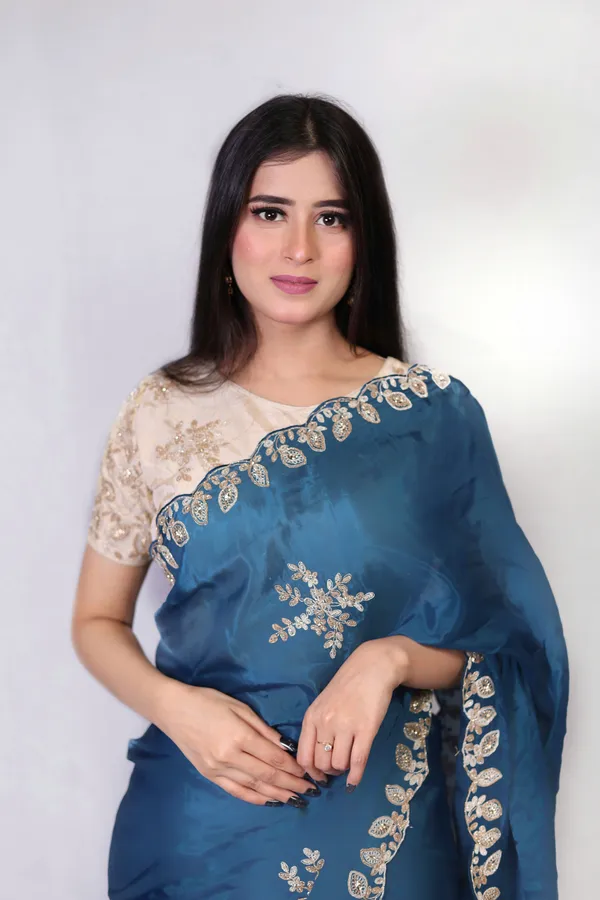 Navy_Blue_Elegant_Embroidered_Saree_With_Contrast_Blouse