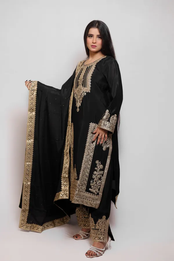 Black_Embroidered_Pakistani_Suit_With_Gold_Zari_Work
