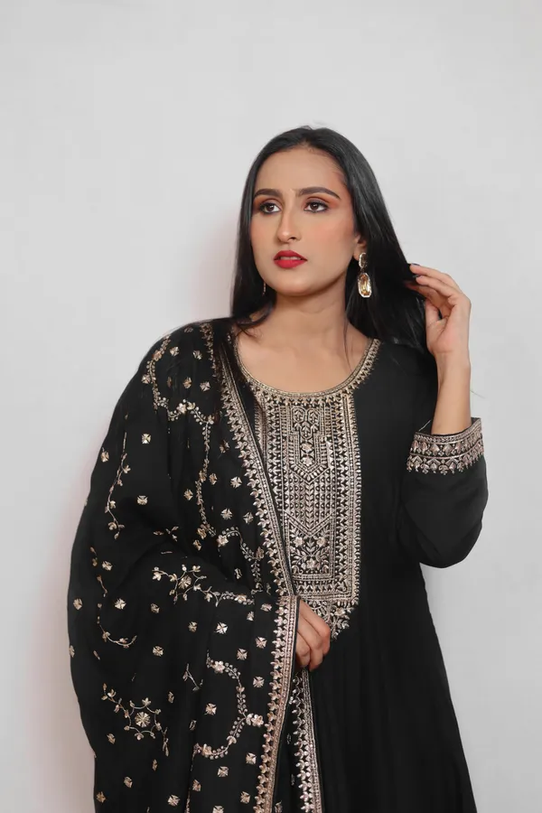 Black_Embroidered_Chinon_Anarkali_Suit_With_Dupatta_and_Padded_Bust