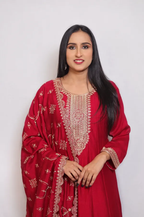 Red_Embroidered_Chinon_Anarkali_Suit_With_Dupatta_and_Padded_Bust