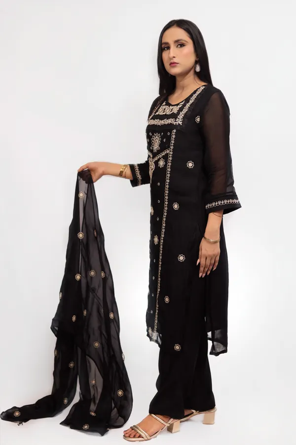 Black_Silk_Chiffon_Kurta_Set_With_Duppata_For_Women