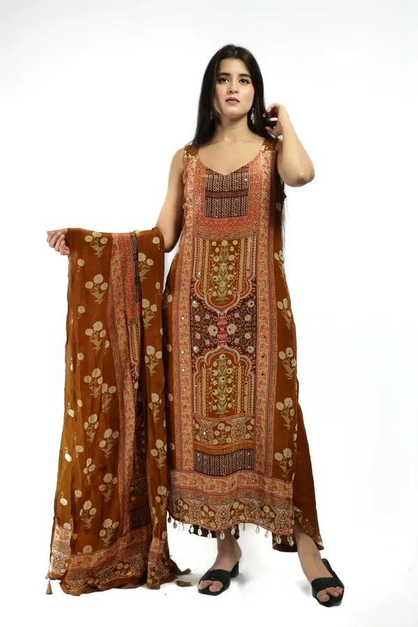 Brown_Premium_Quality_Kurta_Set_With_Duppata