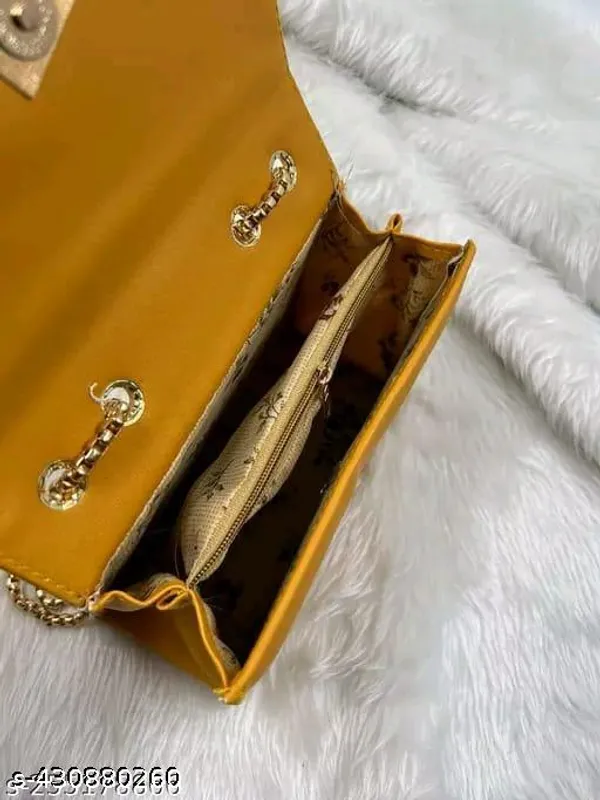 Fashion_Sling_Bag,Women's_Sling_Bag,Small_Sling_Bag,Casual_Sling_Bag,Trendy_Sling_Bag,Stylish_Sling_Bag