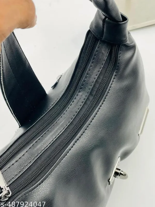 Pretty_design_half_moon_korean_sling_bag