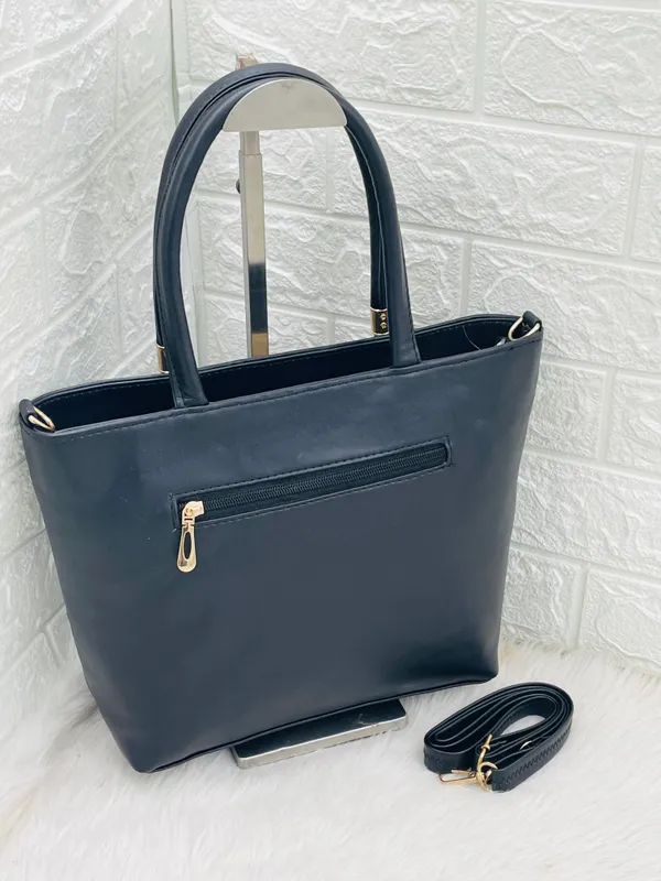Black_Premium_Polyurethane_Hand_Bag_For_Women
