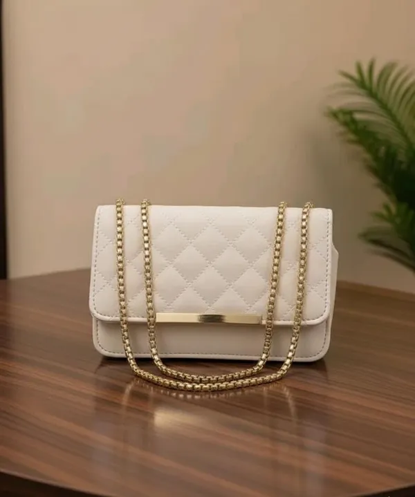 Fashion_Sling_Bag,Women's_Sling_Bag,Small_Sling_Bag,Casual_Sling_Bag,Trendy_Sling_Bag,Stylish_Sling_Bag