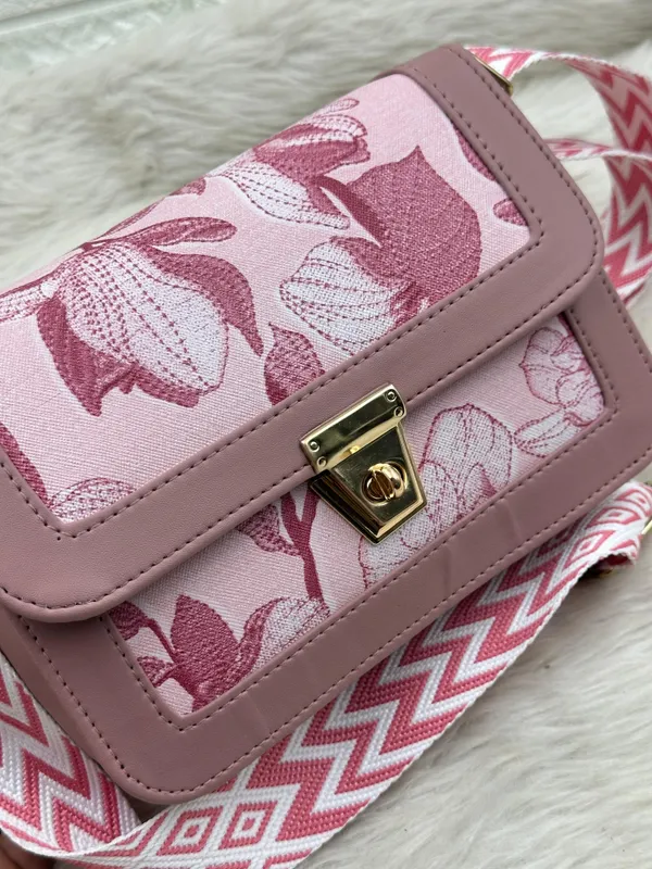 Light_Pink_Premium_Polyurethane_Cross_Body_Bag_For_Women