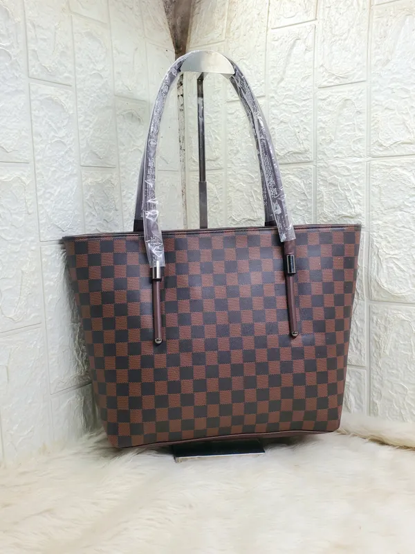Brown_Premium_Polyurethane_Hand_Bag_For_Women