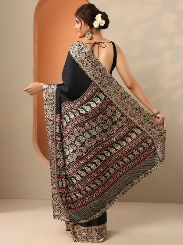 Black_Solid_Satin_Saree_With_Unstitched_Blouse_Piece_(5)