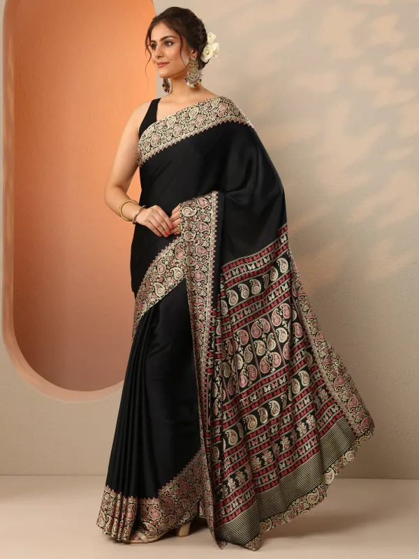 Black_Solid_Satin_Saree_With_Unstitched_Blouse_Piece_(5)