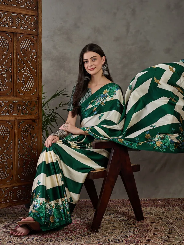 Charming_Dark_Green_Floral__Ajrakh_Printed_Semi_Modal_Silk_Saree_With_Elegant_Blouse_Piece
