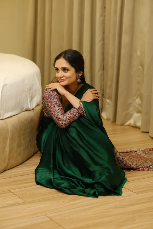 Forest_Dark_Green_Modal_Silk_Saree