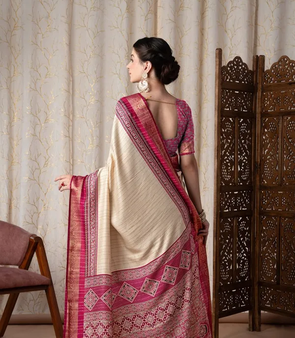 Jalpari_Rani_And_Cream_Pashmina_Modal_Silk_Ajrakh_Printed_Saree