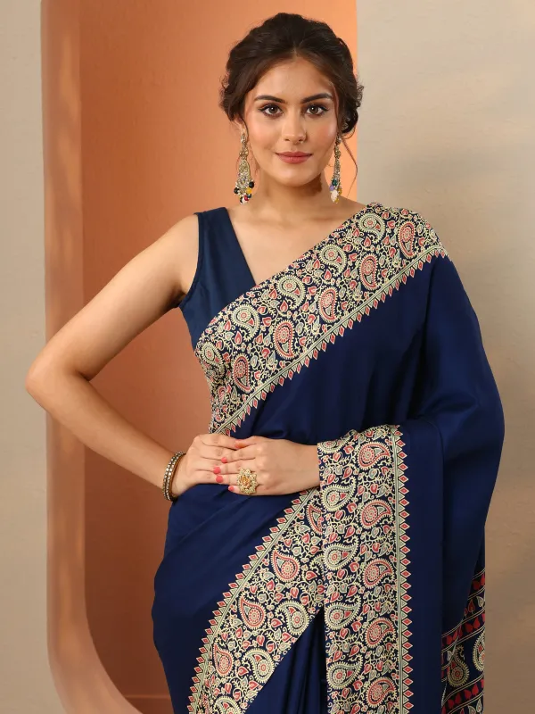 Navy_Blue_Solid_Satin_Saree_With_Unstitched_Blouse_Piece_(6)