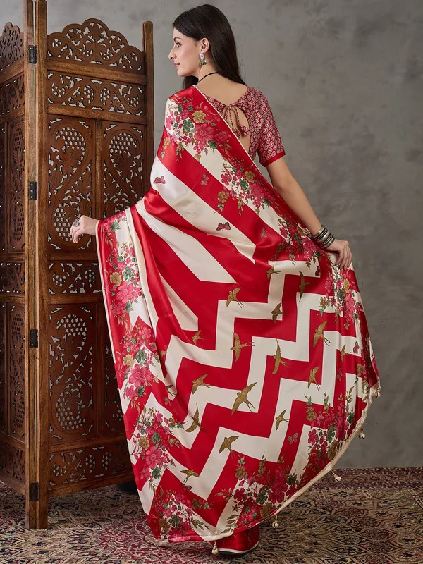 Red_and_Cream_Floral__Ajrakh_Printed_Silk_Saree