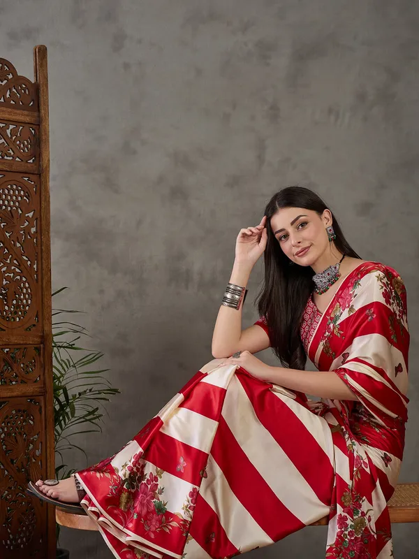 Red_and_Cream_Floral__Ajrakh_Printed_Silk_Saree