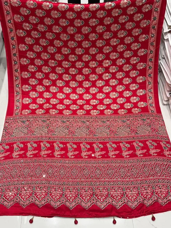 Stunner_Redis_Maroon_Ajrakh_Real_Mirror_Modal_Silk_Saree_With_Blouse_