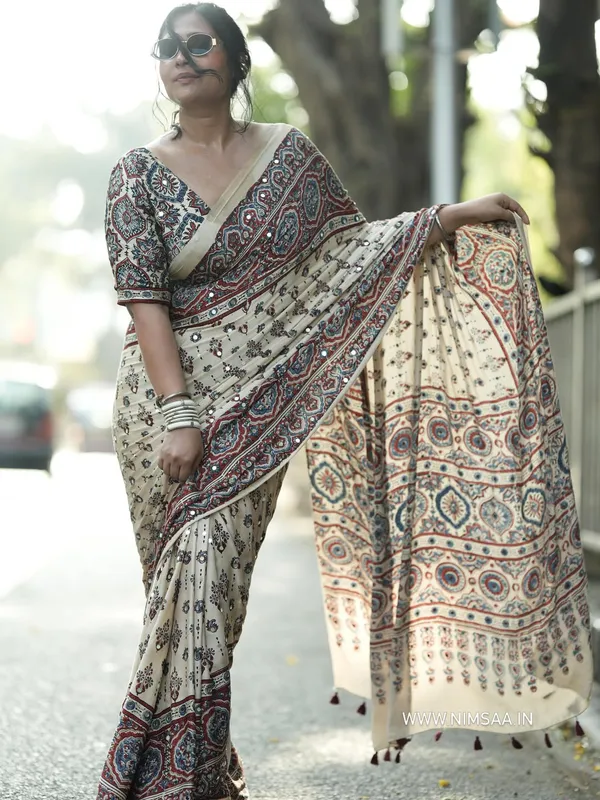 Traditional_Cream_Ajrakh_Print_Motifs_And_Real_Mirror_Work_Detailing.