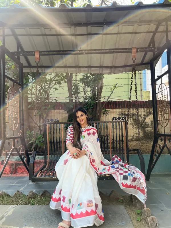 White_Pure_Cotton_Linen_Saree_With_Multicolor_Checkered_Design_And_Blouse_And_Tassel_Detailing_For_Women