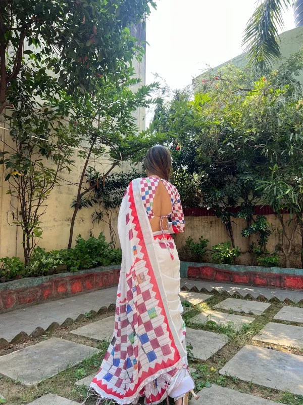 White_Pure_Cotton_Linen_Saree_With_Multicolor_Checkered_Design_And_Blouse_And_Tassel_Detailing_For_Women
