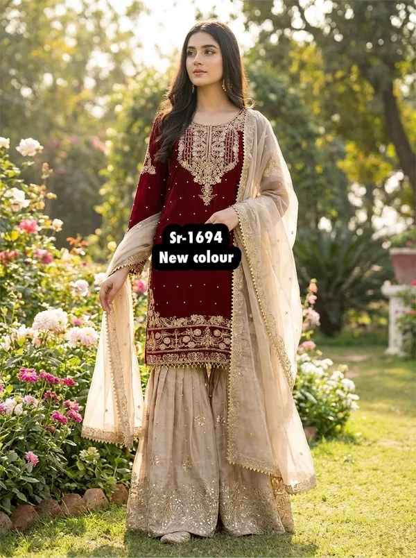 Maroon_9000Velvet_Kurti_Plazzo_For_Women