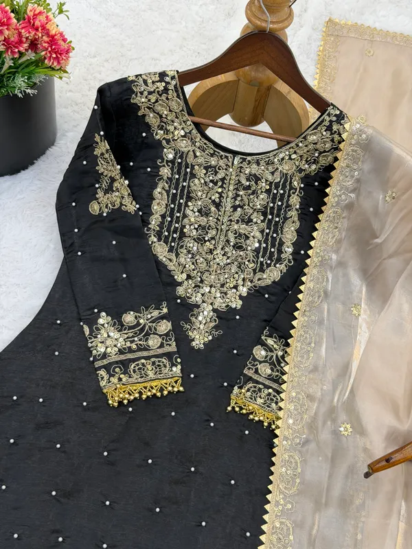 Black_9000Velvet_Kurti_Plazzo_For_Women
