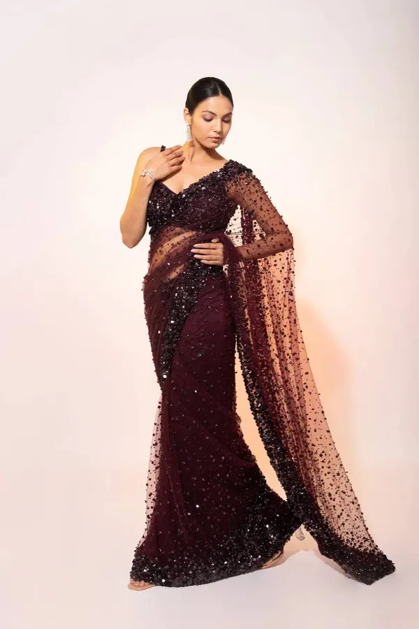 Black_Designer_Space_Silk_Saree_With_Blouse_Piece_For_Women