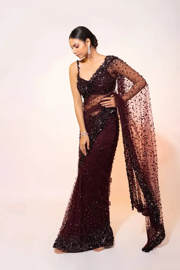 Black_Designer_Space_Silk_Saree_With_Blouse_Piece_For_Women