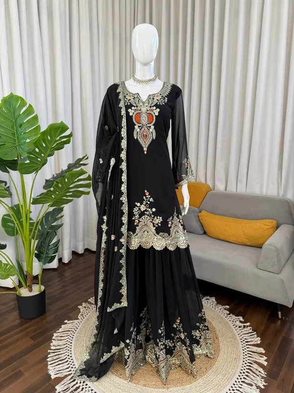 Black_Pakistani_Embroidered_Sequence_Work_Salwar_Kameez_For_Women