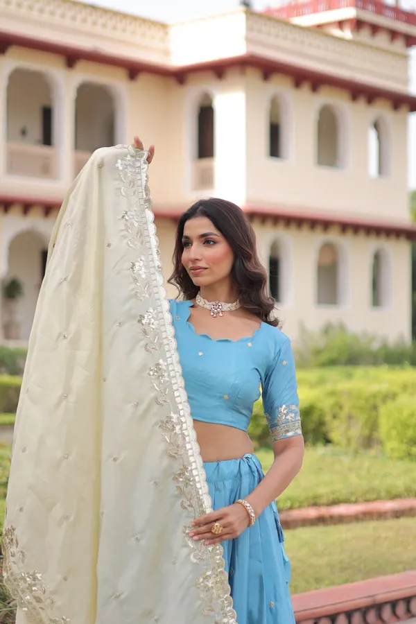 Blue_Goldcrush_Gowns_For_Women