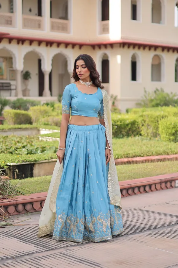 Blue_Goldcrush_Gowns_For_Women