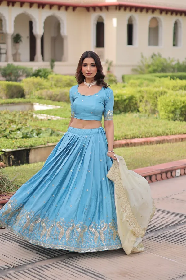 Blue_Goldcrush_Gowns_For_Women