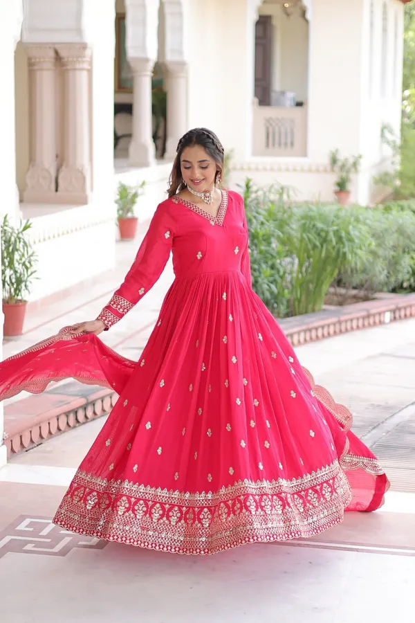 Rani_Vichitrasilk_Gowns_For_Women