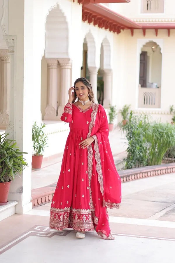 Rani_Vichitrasilk_Gowns_For_Women