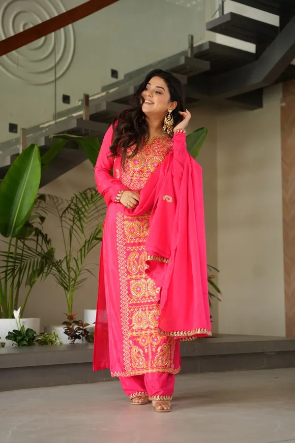 Pink_Romansilk_Kurti_Pant_For_Women