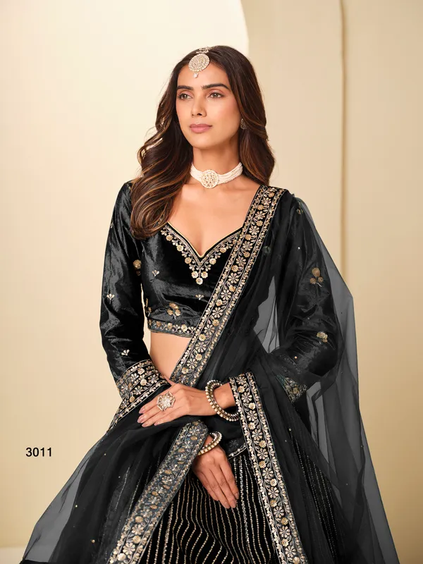 Black_Icevelvet_Lehenga_Choli_For_Women