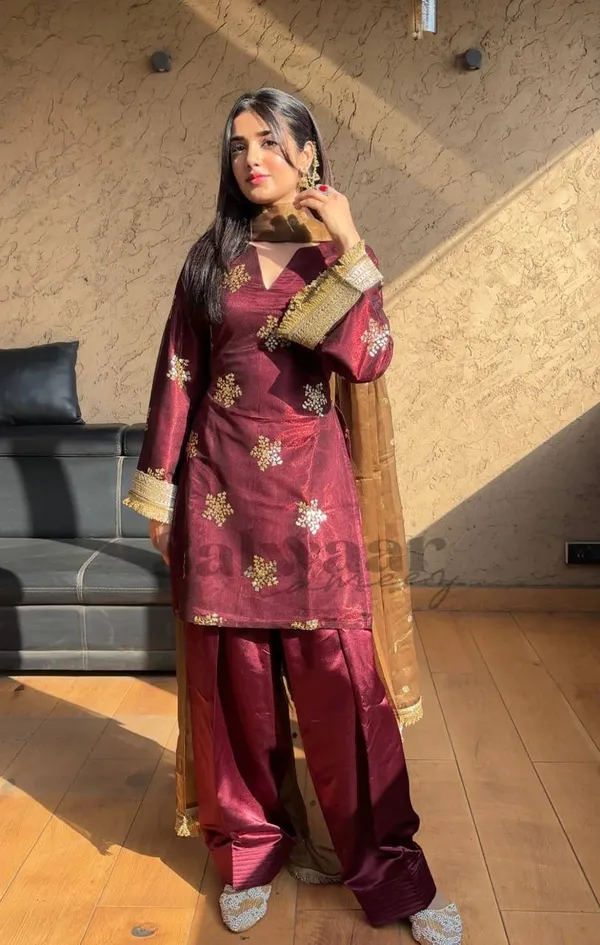 Maroon_Crepsilk_Farshi_Suit_For_Women