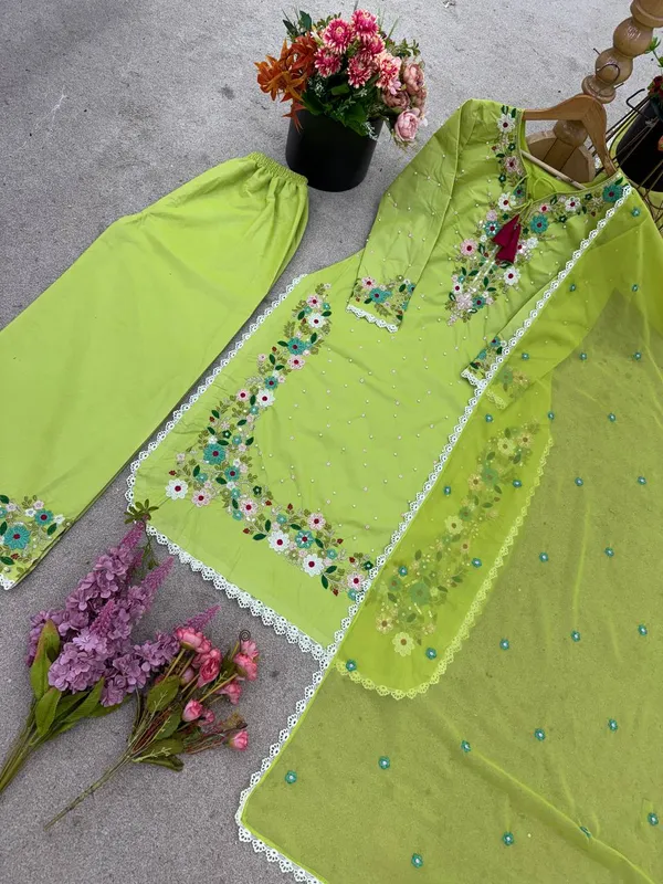Green_Fauxgeorgette_Kurti_Plazzo_For_Women