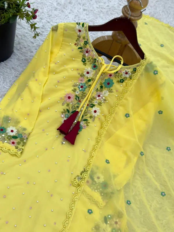 Yellow_Fauxgeorgette_Kurti_Plazzo_For_Women
