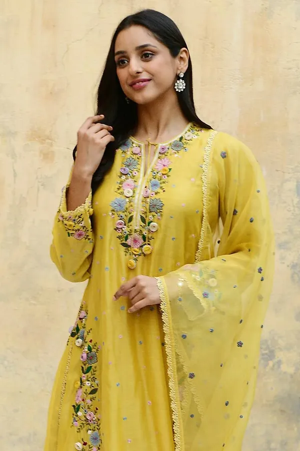 Yellow_Fauxgeorgette_Kurti_Plazzo_For_Women